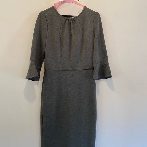 EUC J. Crew Womens 4 Tall Ponte Sheath Dress, Gray, 3/4 Bell Sleeve - Picture 4 of 7